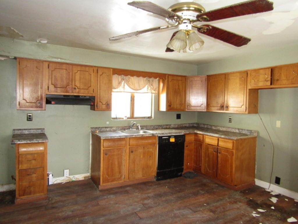 116 Terrace Street McDonald, PA 15057 - Photo 14 of 27