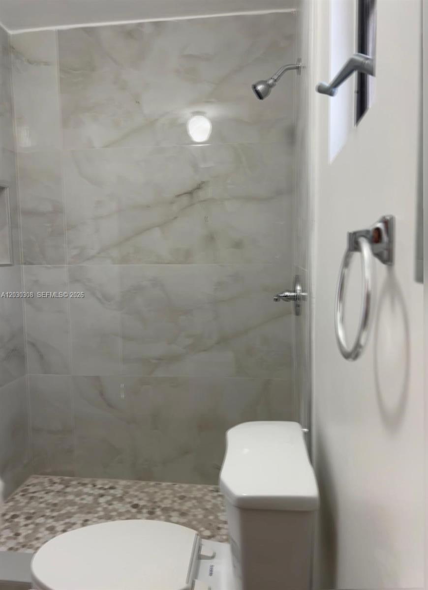 321 Southwest 71st Avenue, Unit 2 Miami, FL 33144 - Photo 16 of 22