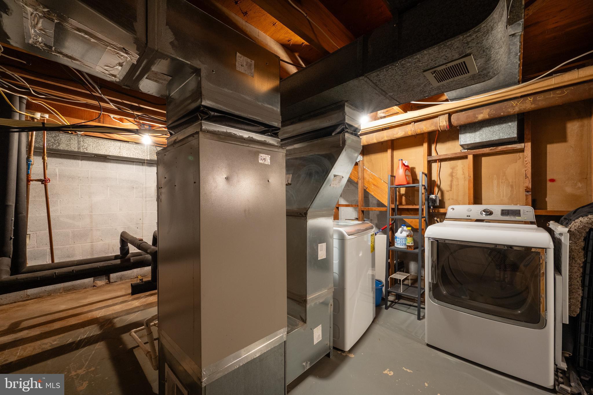 352 N Street Southwest Washington, DC 20024 - Photo 30 of 57 a utility room with dryer and washer