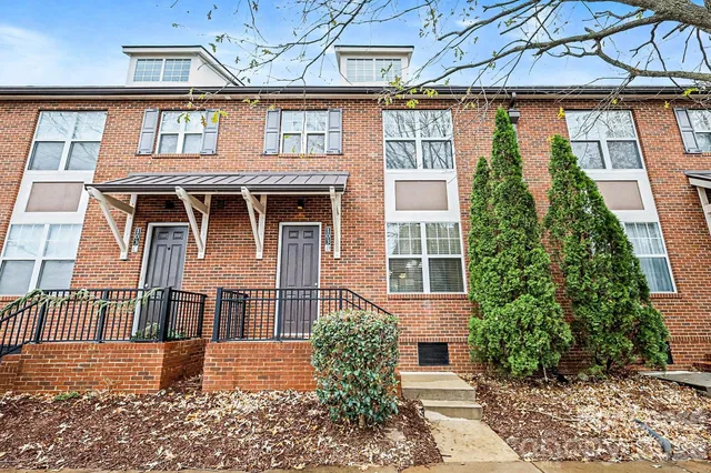 $1,950 | 103 Steinbeck Way, Unit D, Mooresville, NC 28117