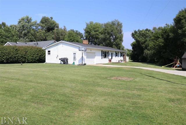 8734 Wagon Trail Road Clinton, IL 61727 - Photo 11 of 15
