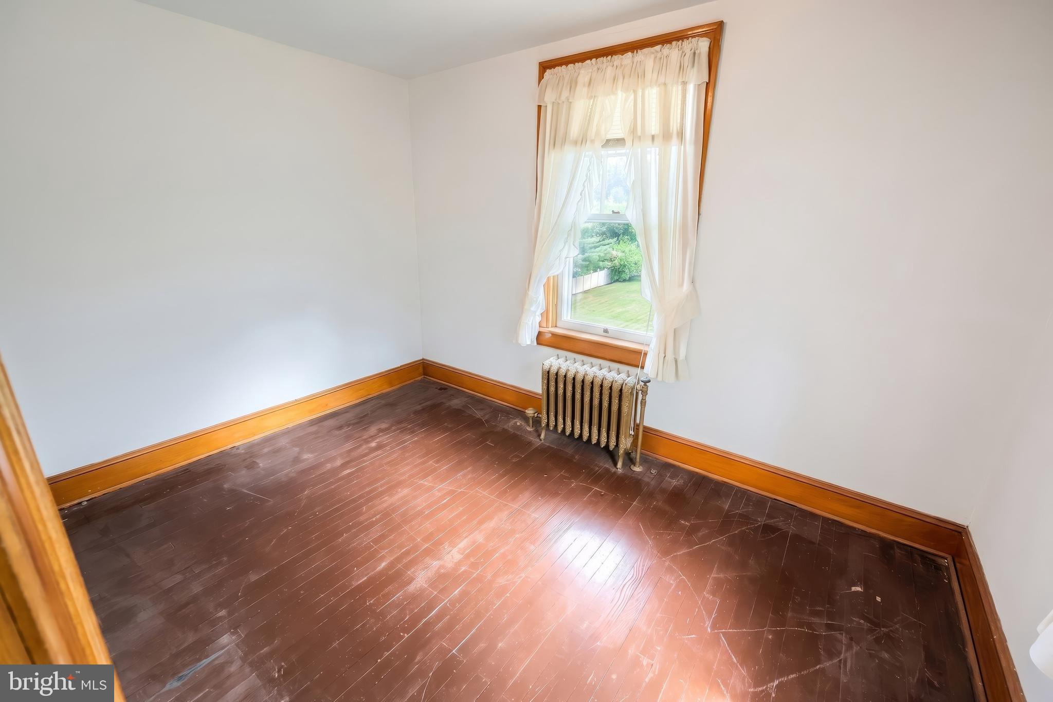 41 West Main Street Fawn Grove, PA 17321 - Photo 22 of 44