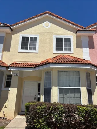 $1,795 | 1237 South Beach Circle, Kissimmee, FL 34746