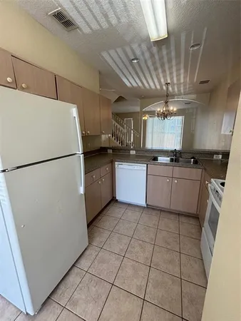 $1,795 | 1237 South Beach Circle, Kissimmee, FL 34746