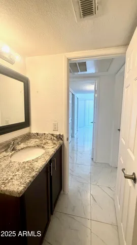 $1,490 | 1720 East Thunderbird Road, Unit 2009, Phoenix, AZ 85022