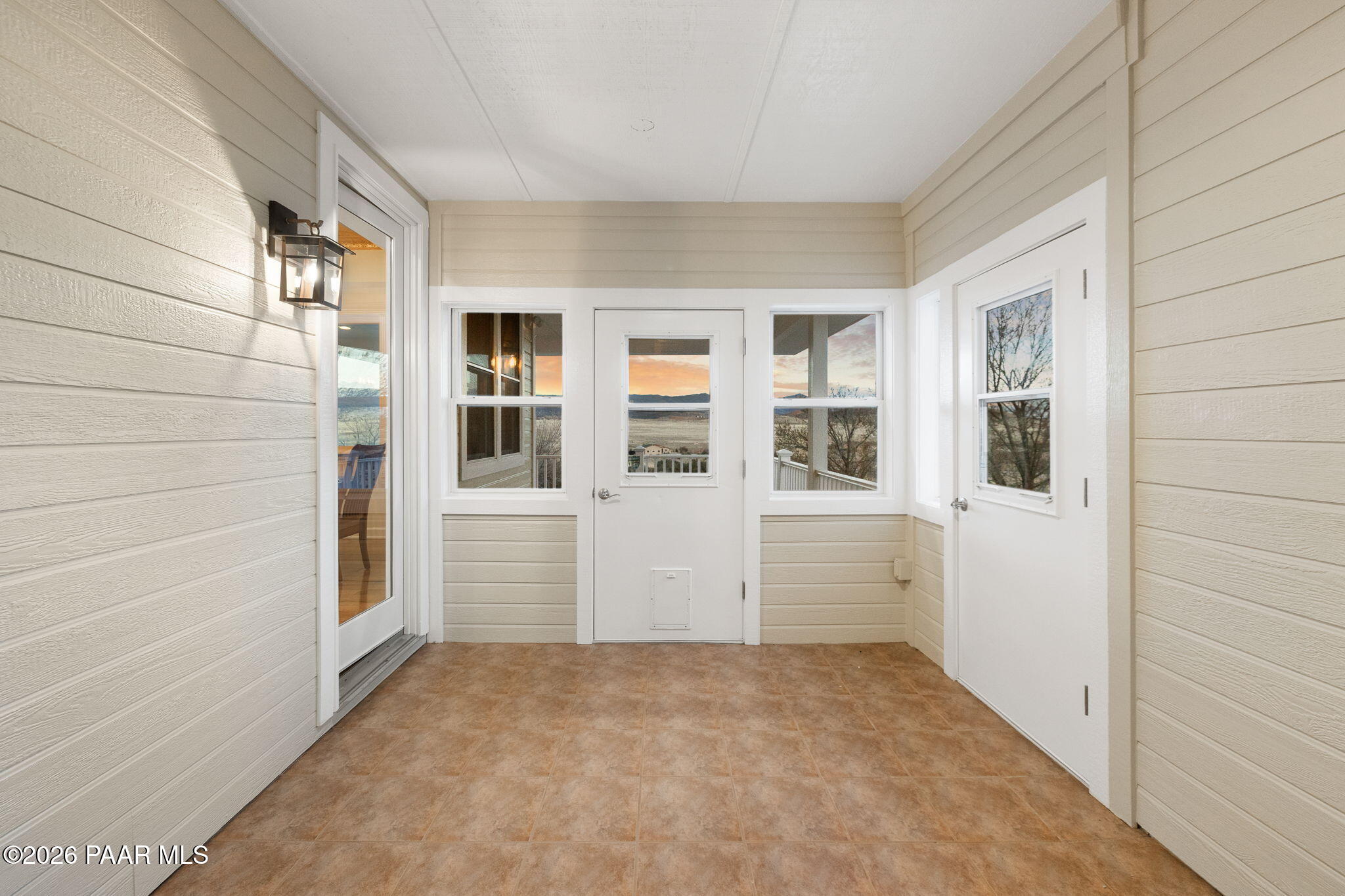 8760 North Prescott Ridge Road Prescott Valley, AZ 86315 - Photo 64 of 84 71-Arizona Room