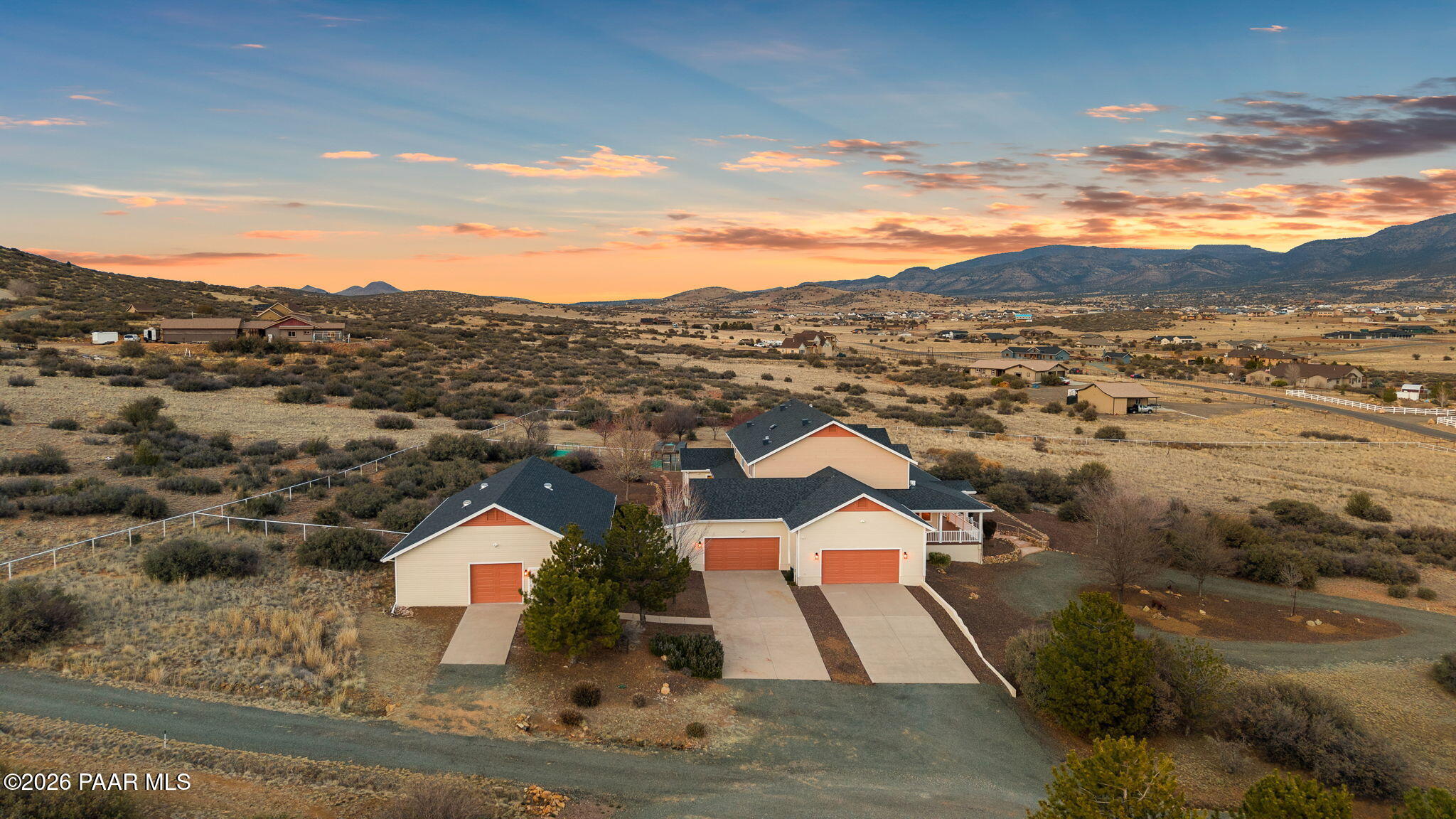 8760 North Prescott Ridge Road Prescott Valley, AZ 86315 - Photo 71 of 84 77-Aerial Side