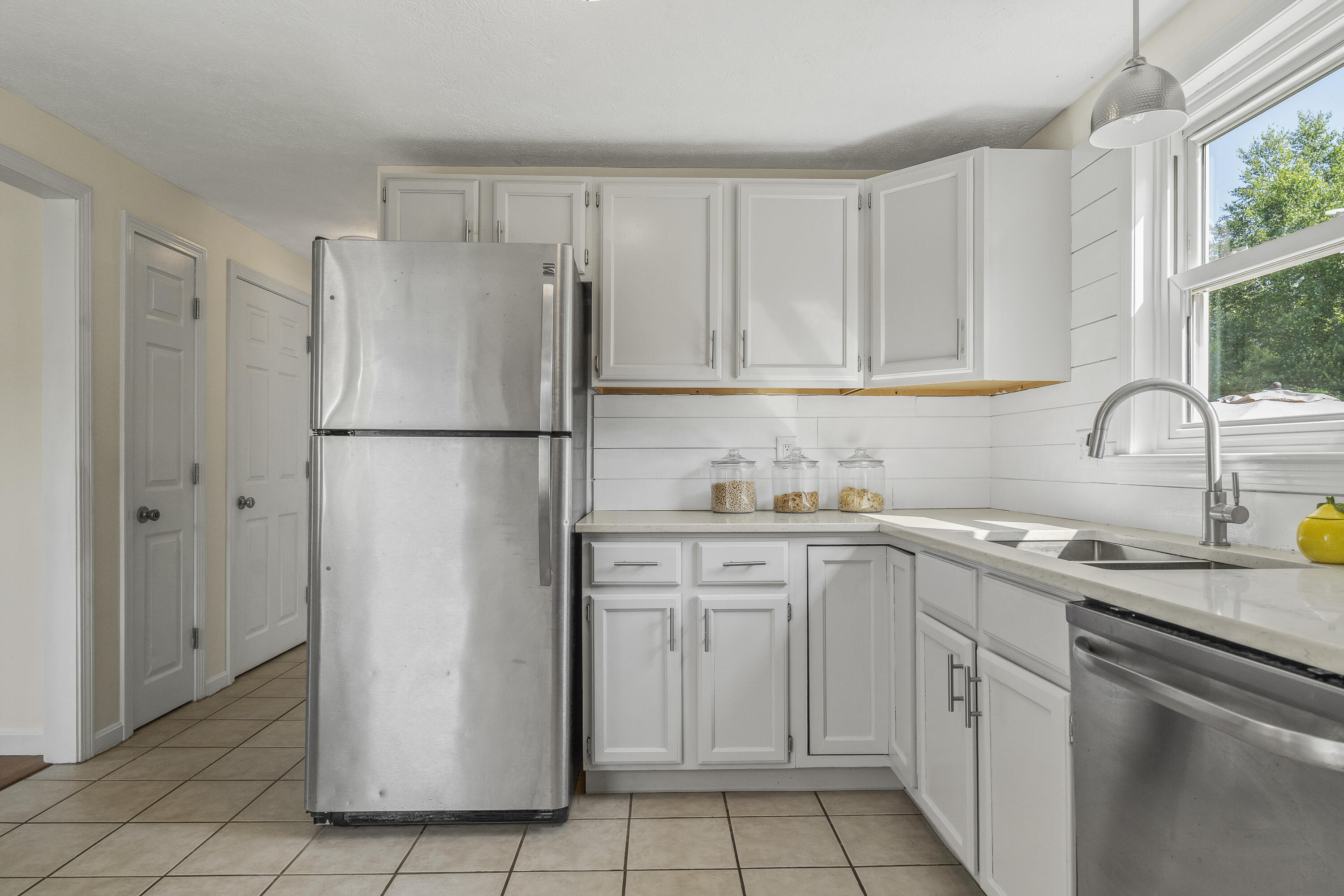 12 Barnstable Road South Portland, ME 04106 - Photo 7 of 49 14-12 Barnstable Rd, South Portland, ME-