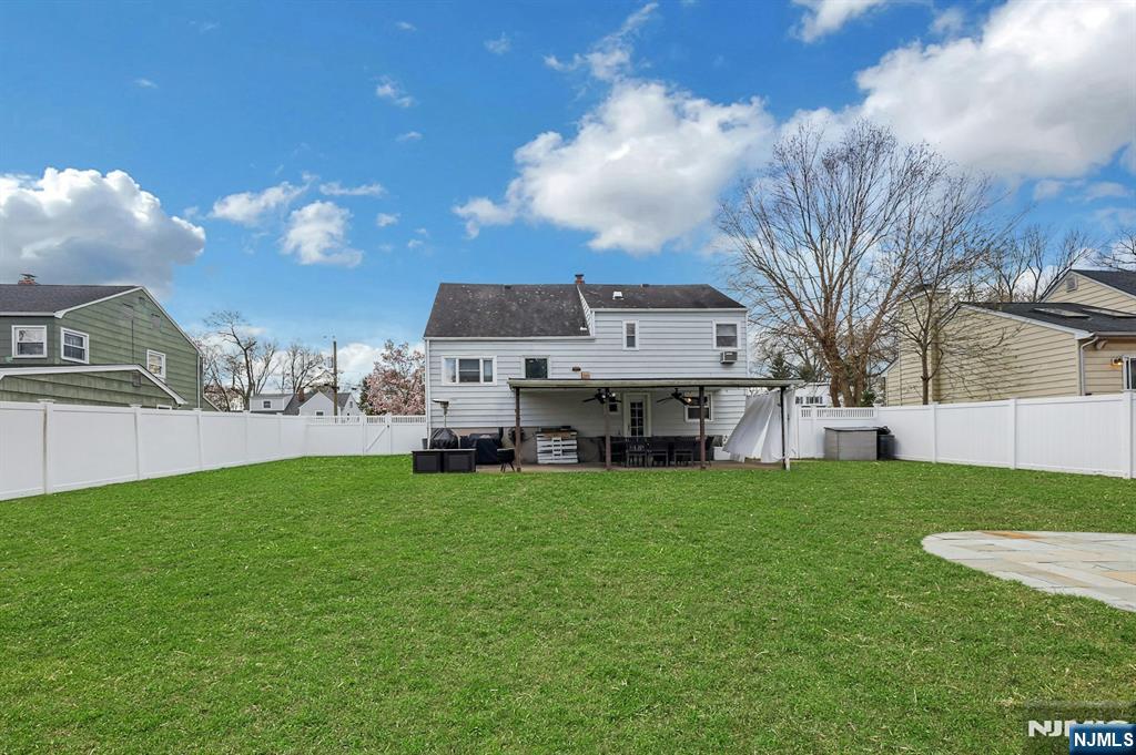 87 Barbara Road Dumont, NJ 07628 - Photo 27 of 33