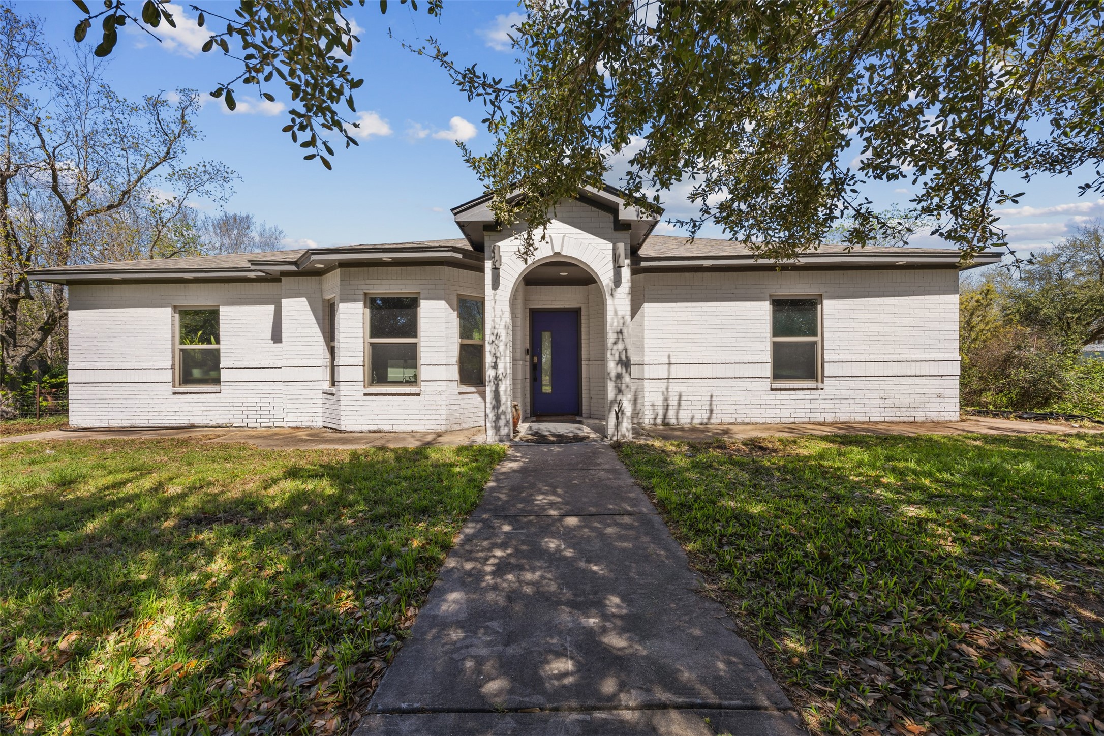 4425 Fuqua Street Houston, TX 77047 - Photo 2 of 49