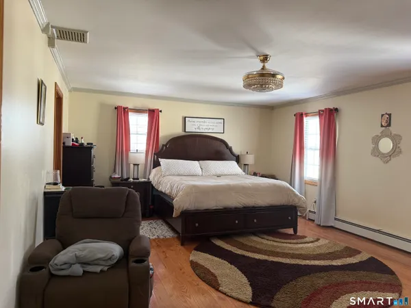 $465,000 | 18 Olivia Lane, Naugatuck, CT 06770