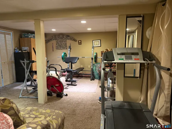 $465,000 | 18 Olivia Lane, Naugatuck, CT 06770