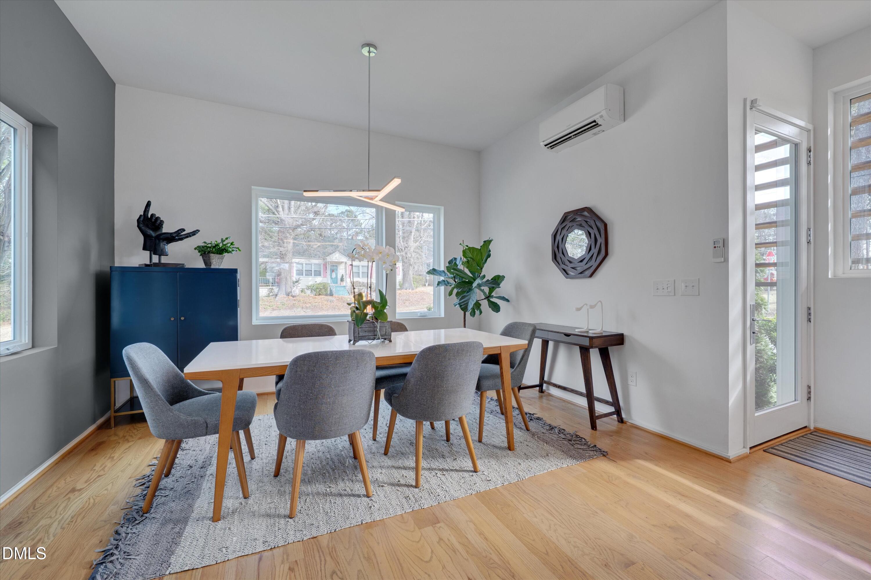 236 Powell Drive Raleigh, NC 27606 - Photo 5 of 52 05-236 Powell-5