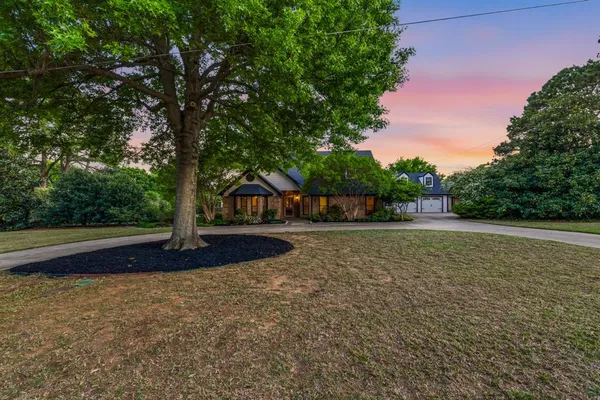 $1,050,000 | 1705 Renfro Road, Colleyville, TX 76034
