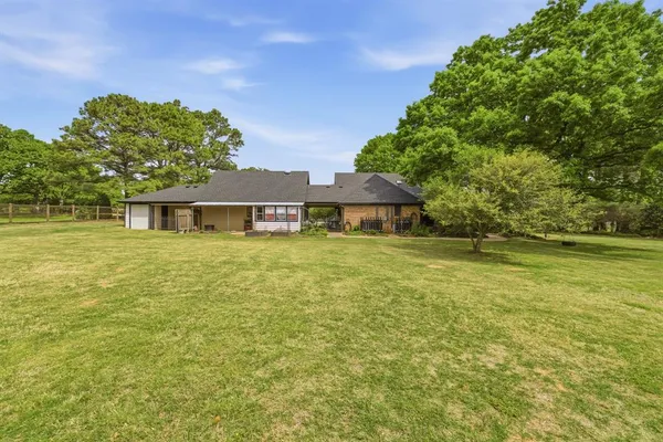$1,050,000 | 1705 Renfro Road, Colleyville, TX 76034