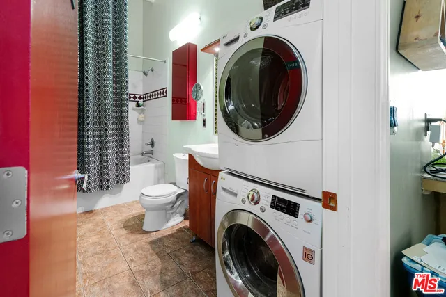 $1,850 | 312 West 5th Street, Unit 216, Los Angeles, CA 90013