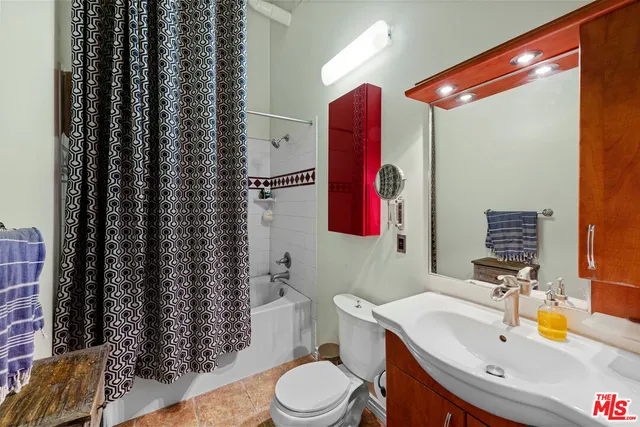 $1,850 | 312 West 5th Street, Unit 216, Los Angeles, CA 90013