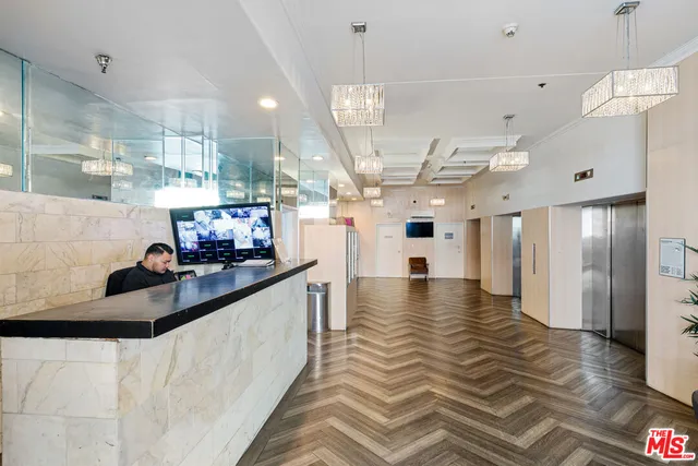 $1,850 | 312 West 5th Street, Unit 216, Los Angeles, CA 90013