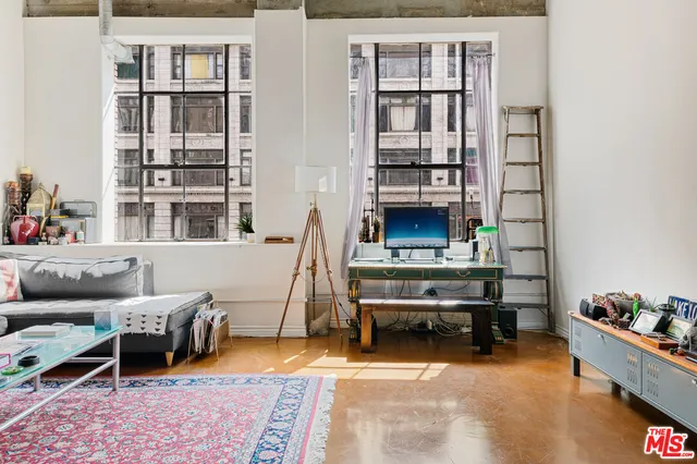 $1,850 | 312 West 5th Street, Unit 216, Los Angeles, CA 90013