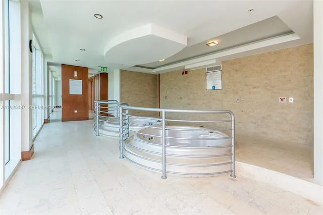 $460,000 | 41 Southeast 5th Street, Unit 2314, Miami, FL 33131