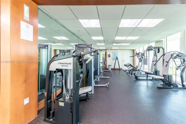 $460,000 | 41 Southeast 5th Street, Unit 2314, Miami, FL 33131