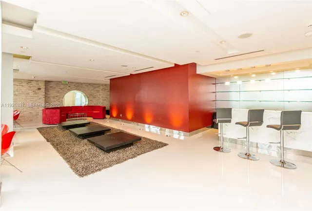 $460,000 | 41 Southeast 5th Street, Unit 2314, Miami, FL 33131