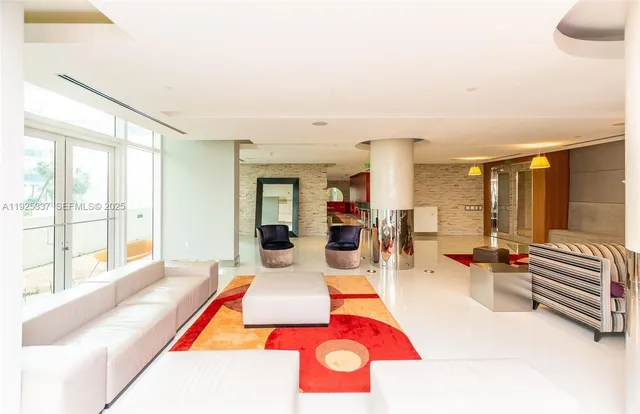 $460,000 | 41 Southeast 5th Street, Unit 2314, Miami, FL 33131