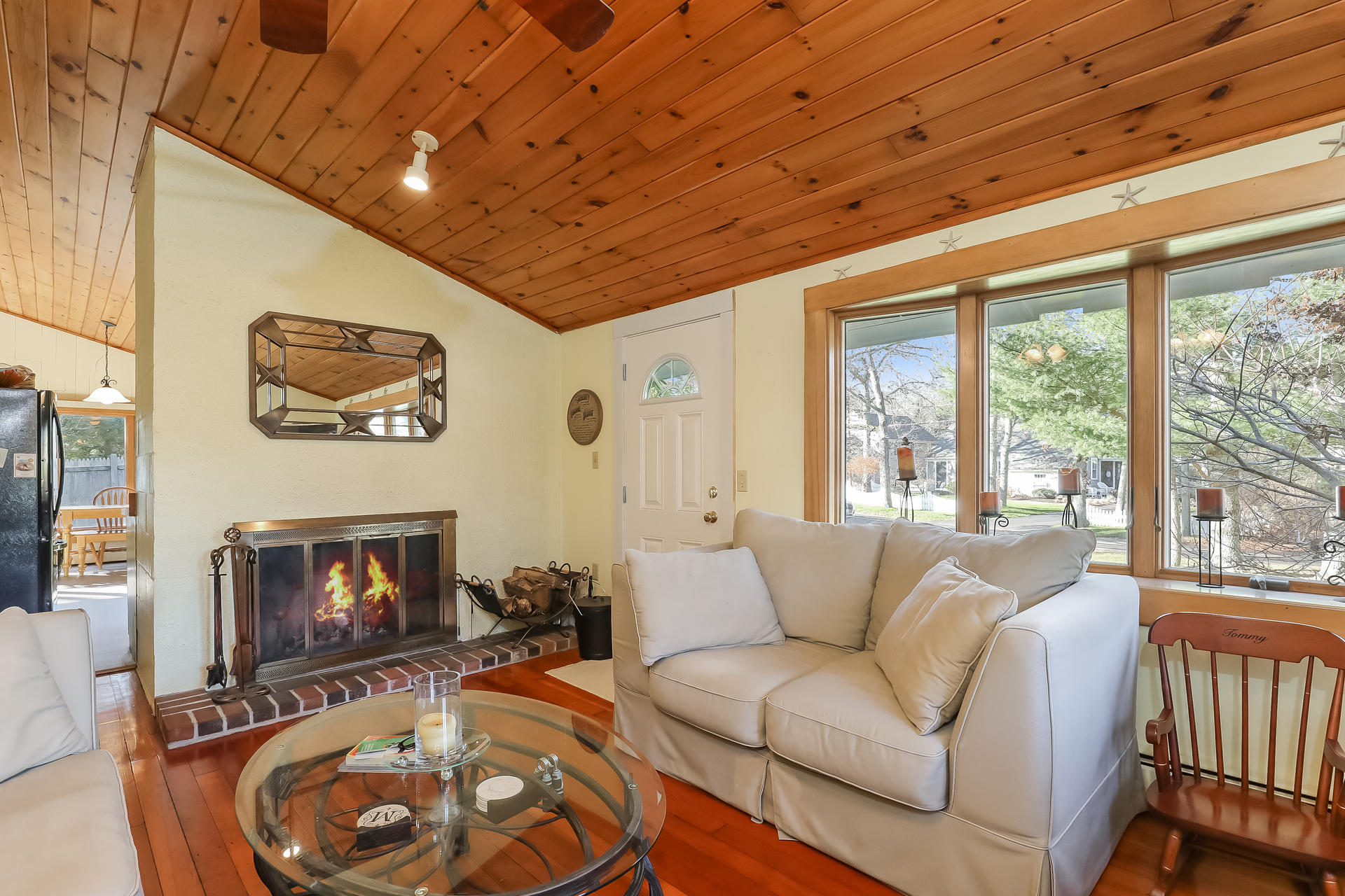 92 Yacht Club Road Centerville, MA 02632 - Photo 11 of 54 008-photo-living-room-8773434