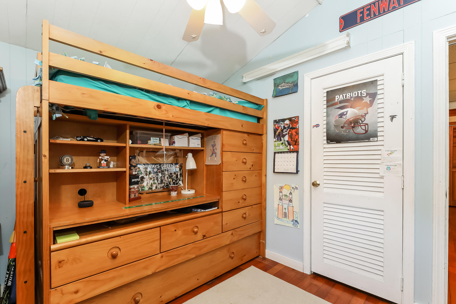 92 Yacht Club Road Centerville, MA 02632 - Photo 20 of 54 024-photo-bedroom-8773421
