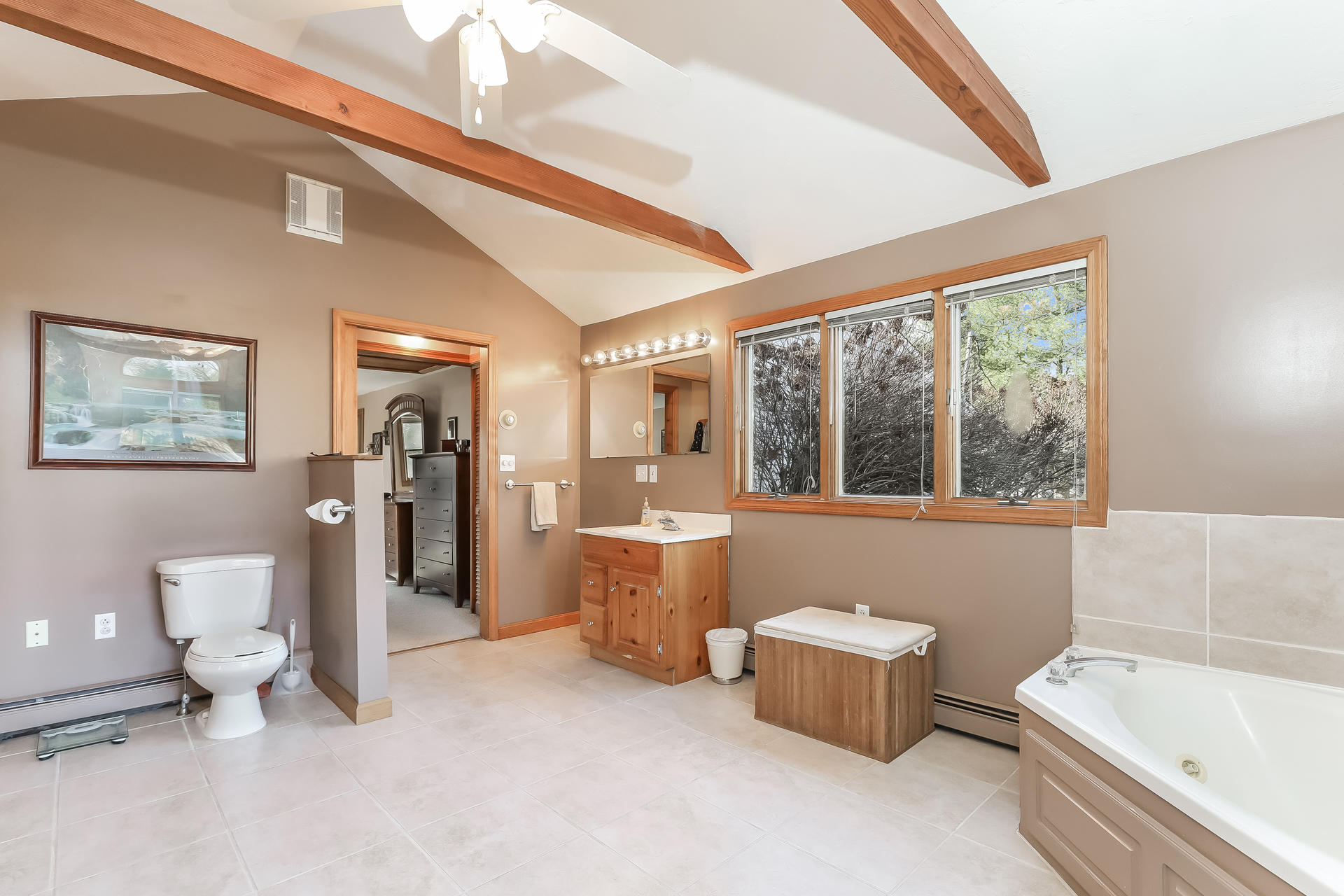 92 Yacht Club Road Centerville, MA 02632 - Photo 33 of 54 022-photo-main-bathroom-8773432