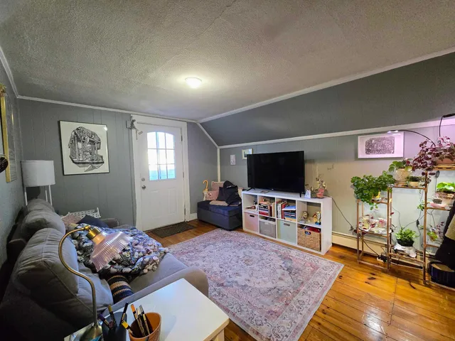 $599,900 | 452 Manchester Street, Manchester, NH 03103