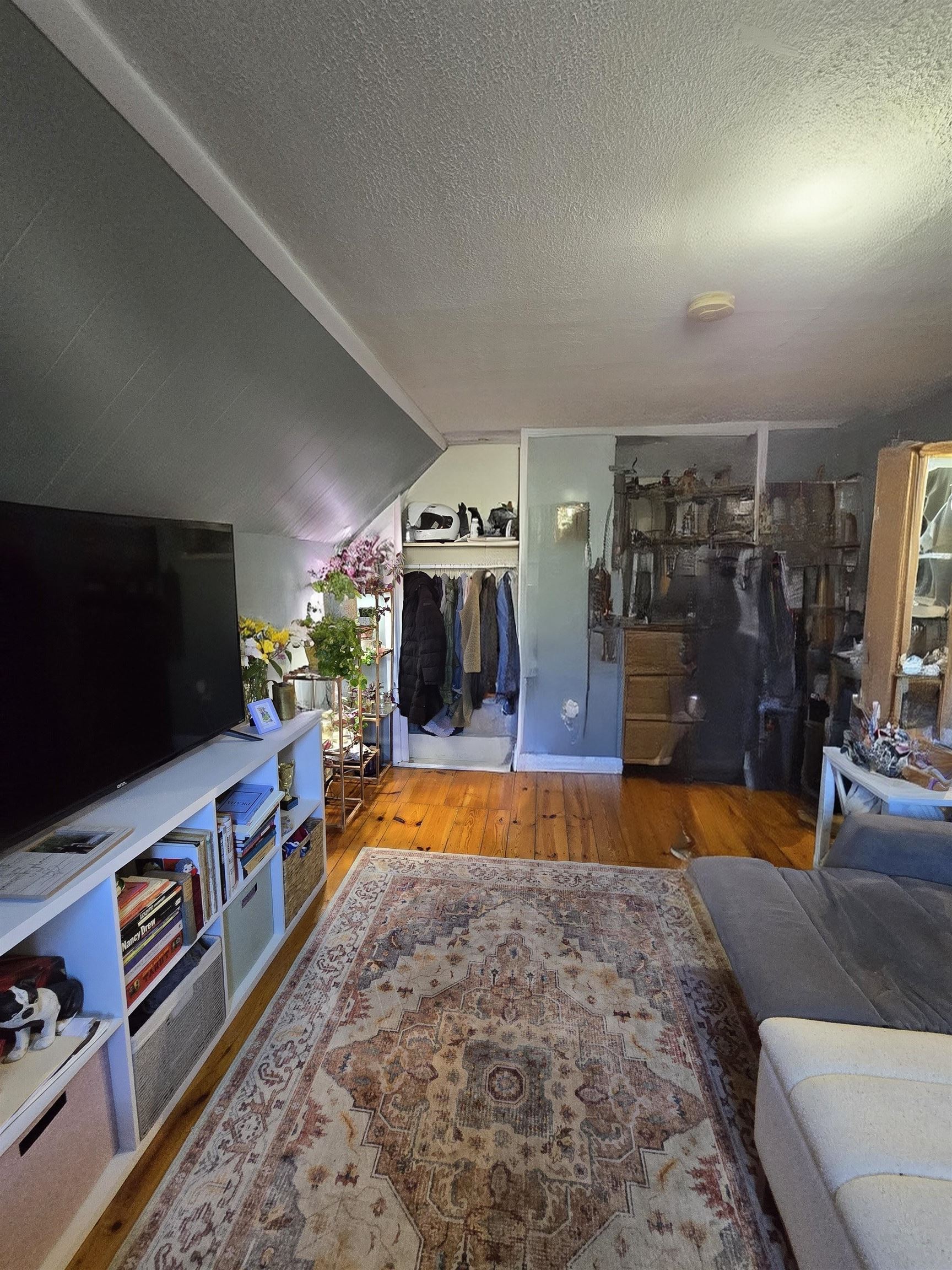 452 Manchester Street Manchester, NH 03103 - Photo 19 of 25