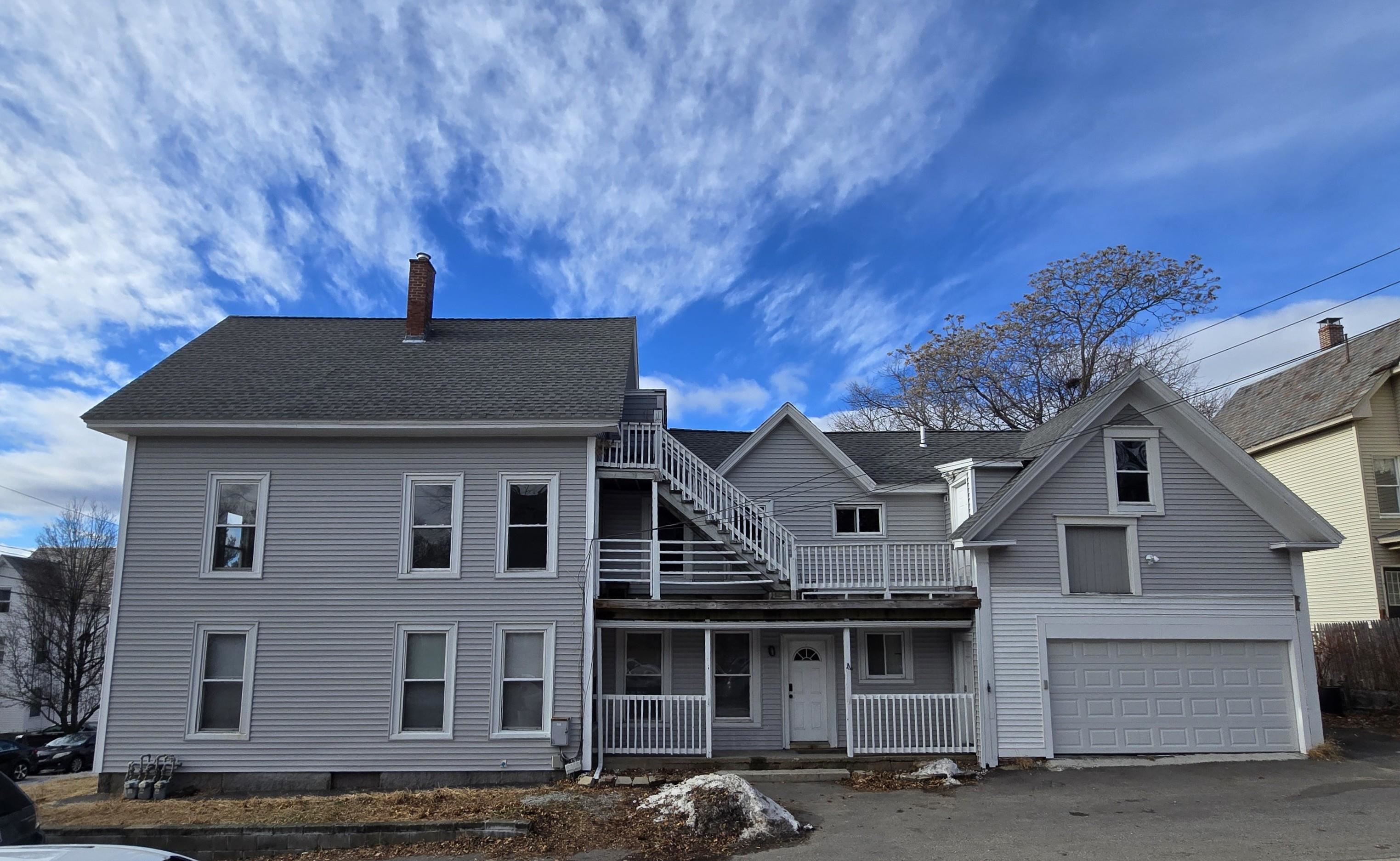 452 Manchester Street Manchester, NH 03103 - Photo 2 of 25