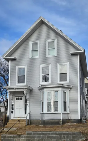 $599,900 | 452 Manchester Street, Manchester, NH 03103
