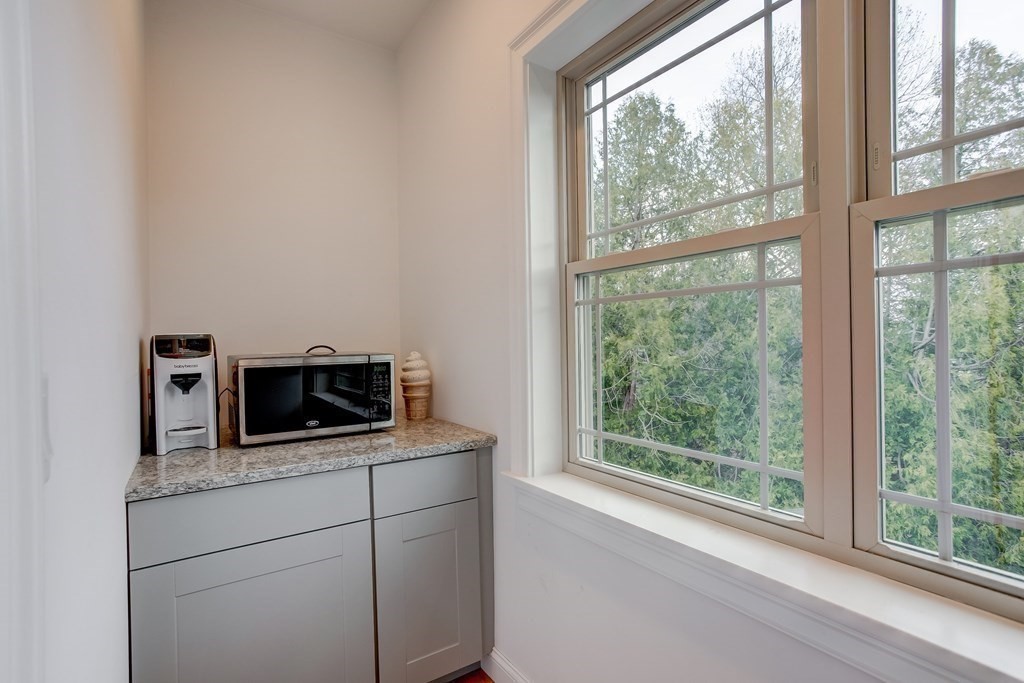 14 Grandview Road Billerica, MA 01821 - Photo 21 of 42