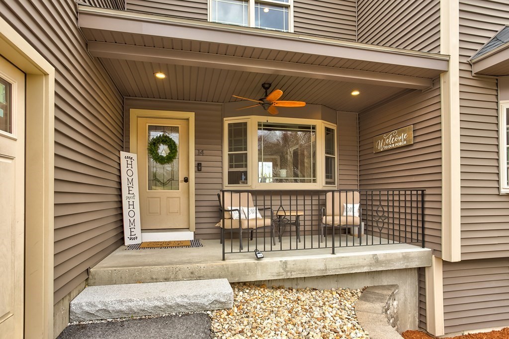 14 Grandview Road Billerica, MA 01821 - Photo 3 of 42