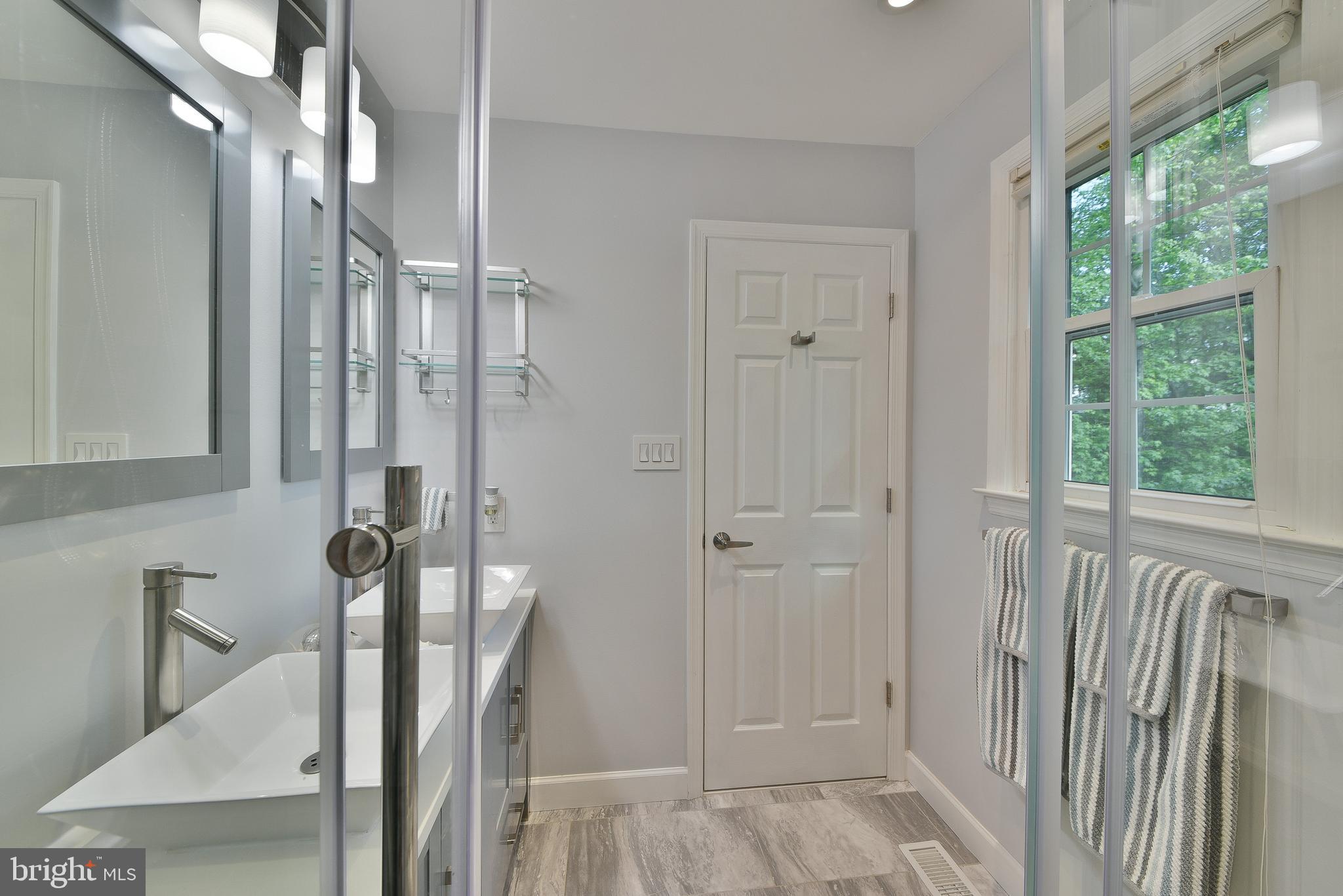 192 Bull Run Road Ewing, NJ 08638 - Photo 20 of 46 a view of a bathroom from the hallway