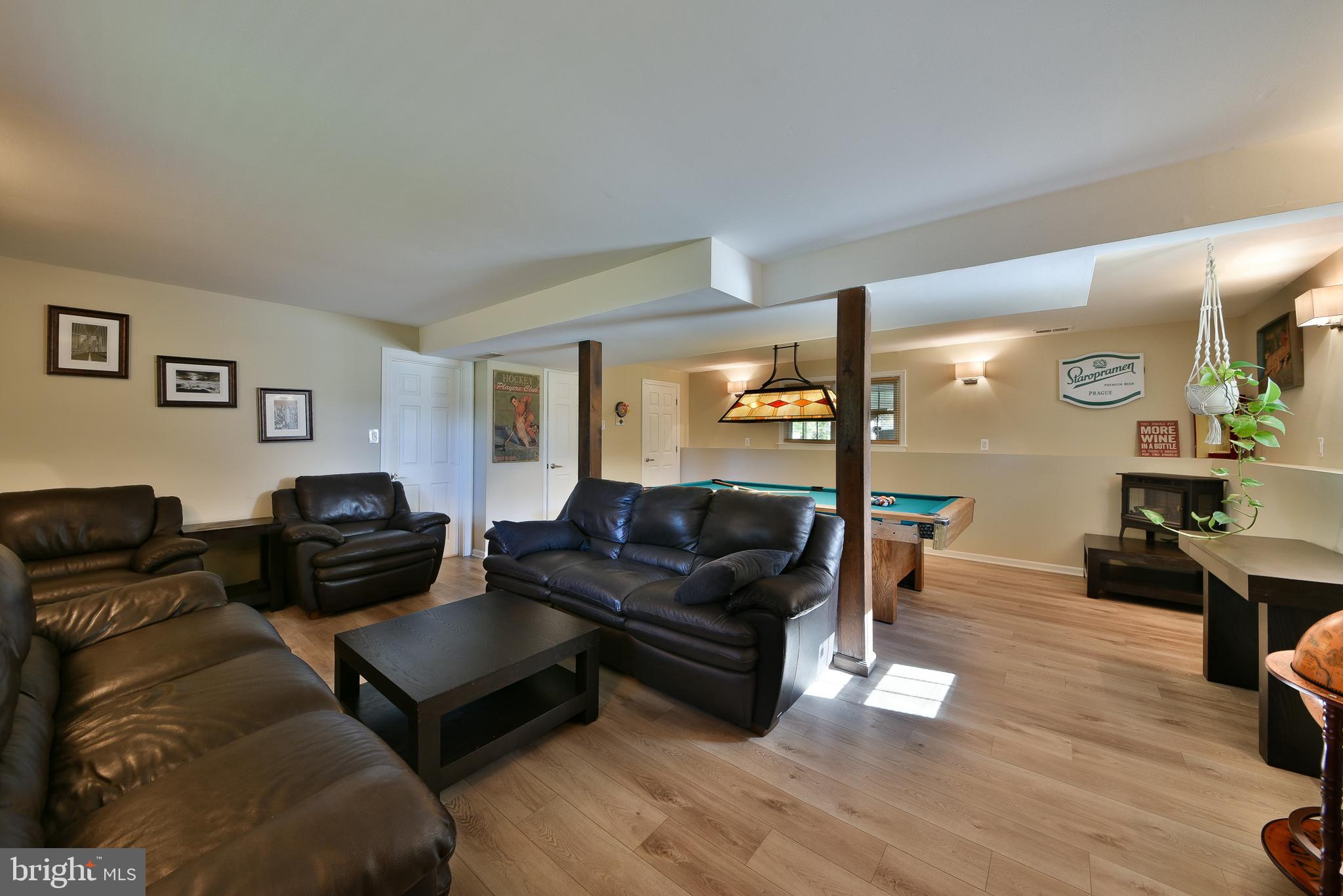 192 Bull Run Road Ewing, NJ 08638 - Photo 30 of 46 a living room with furniture and wooden floor