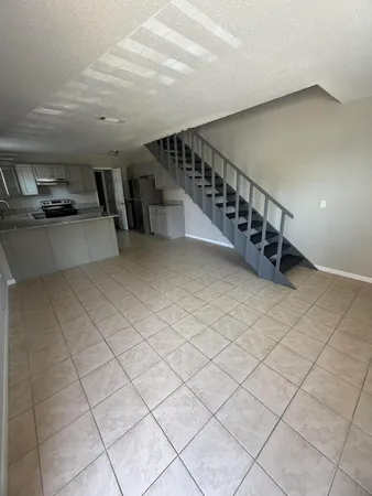 $1,195 | 124 Hampton Drive, Crestview, FL 32539
