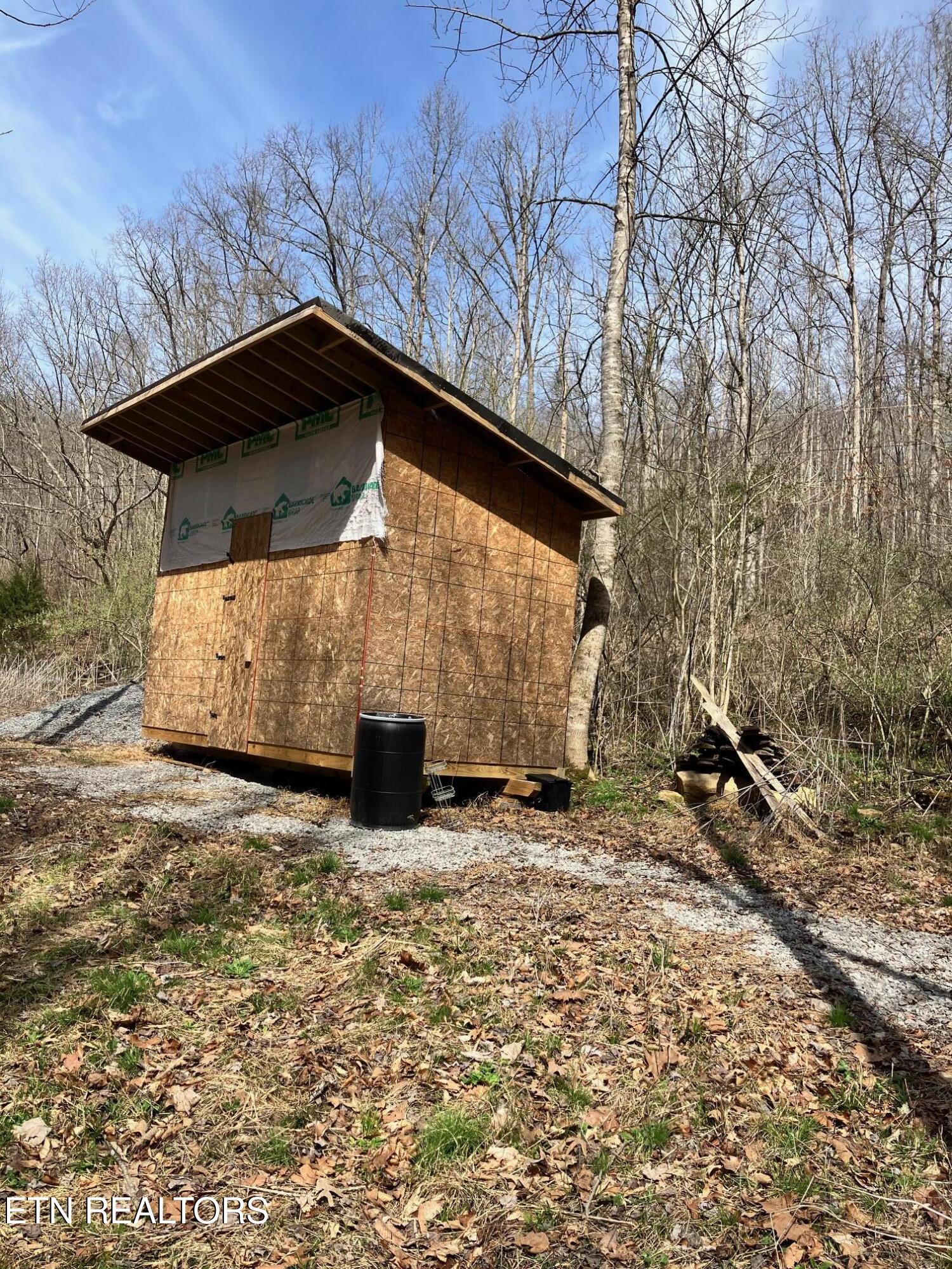 4913 Snake Hollow Road Sneedville, TN 37869 - Photo 4 of 9 IMG_5338
