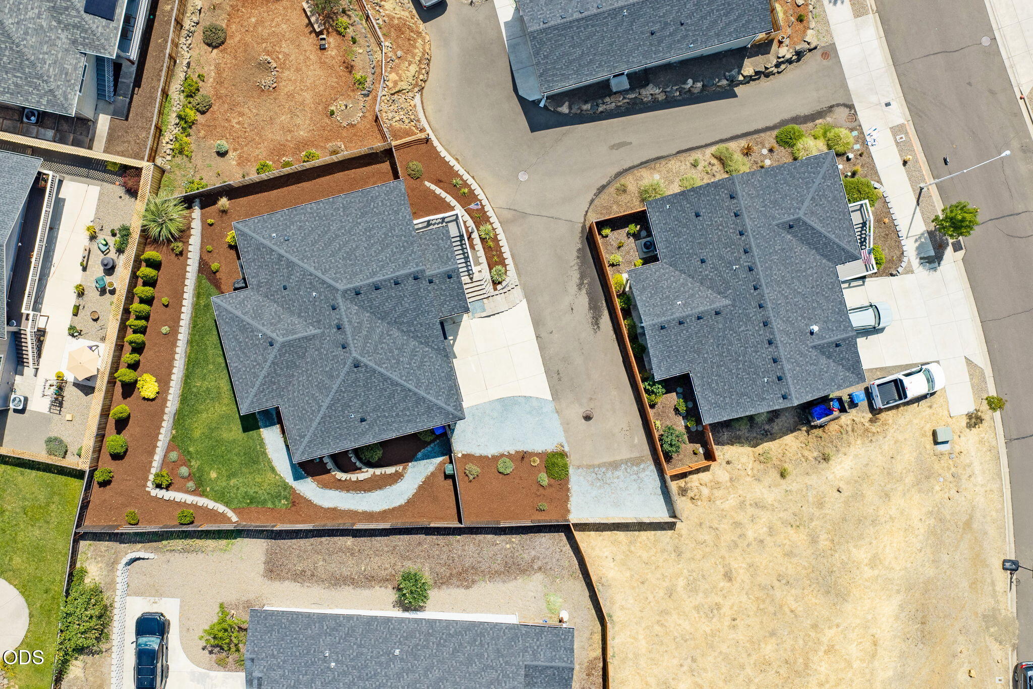 1031 Ruby Meadows Drive Eagle Point, OR 97524 - Photo 41 of 44