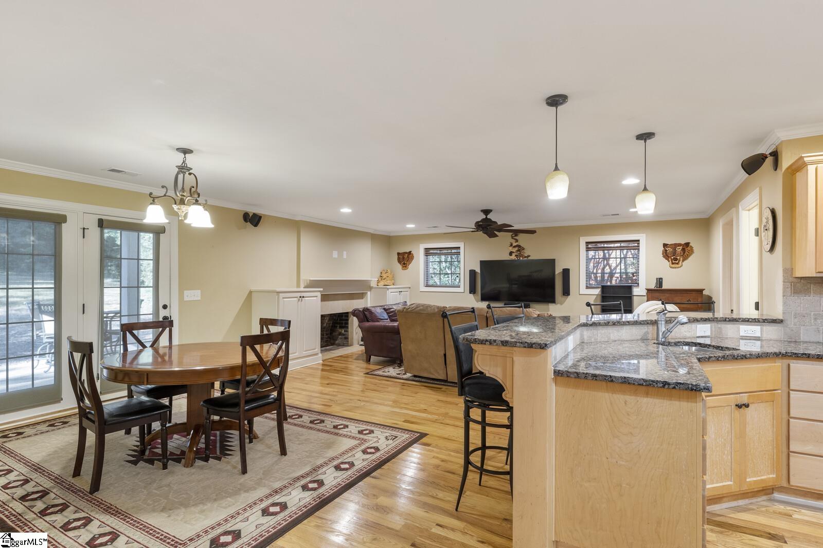 104 Allee Street Clemson, SC 29631 - Photo 4 of 24