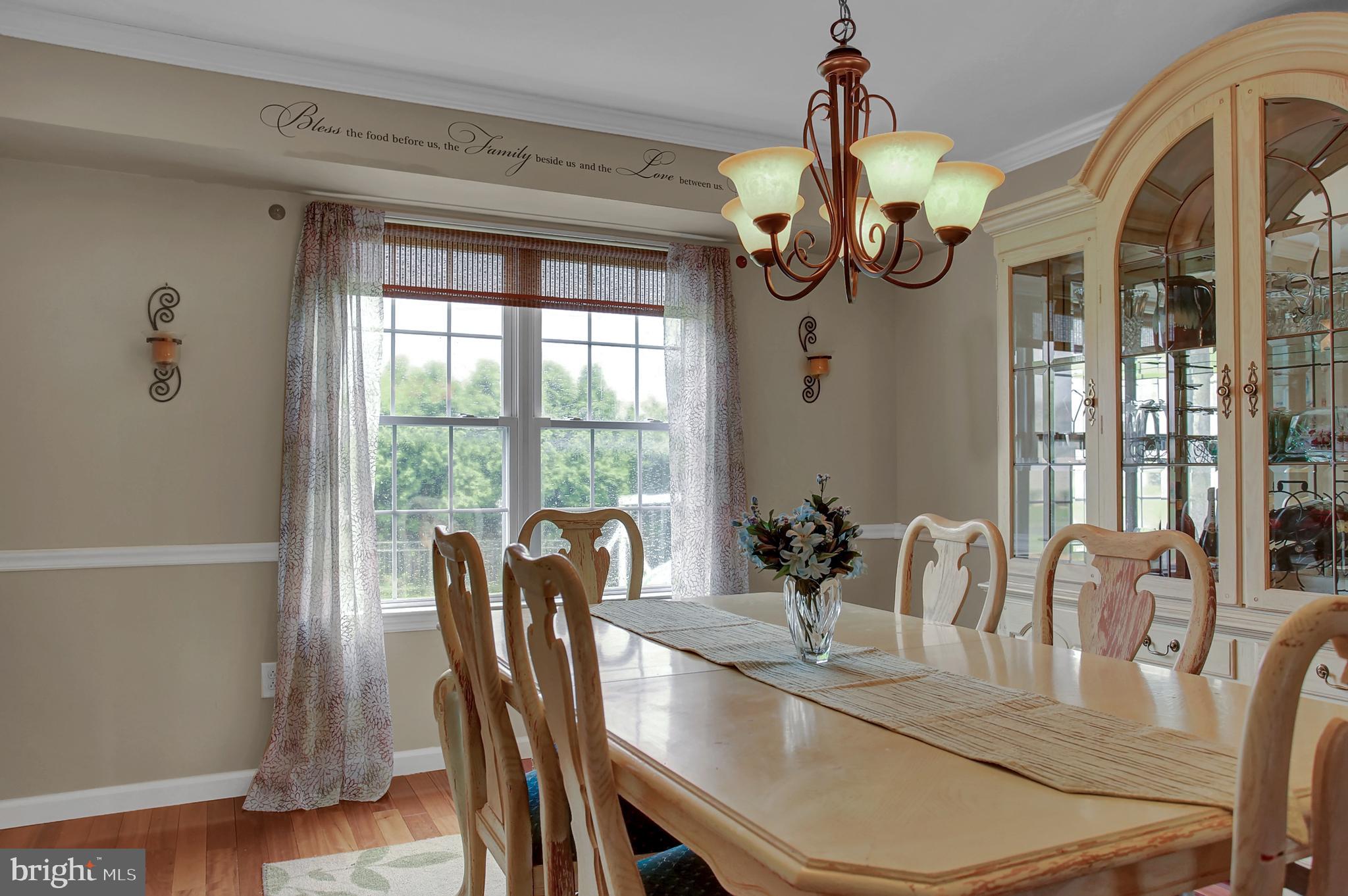 3519 Kickapoo Drive Reading, PA 19608 - Photo 14 of 39 Diningroom