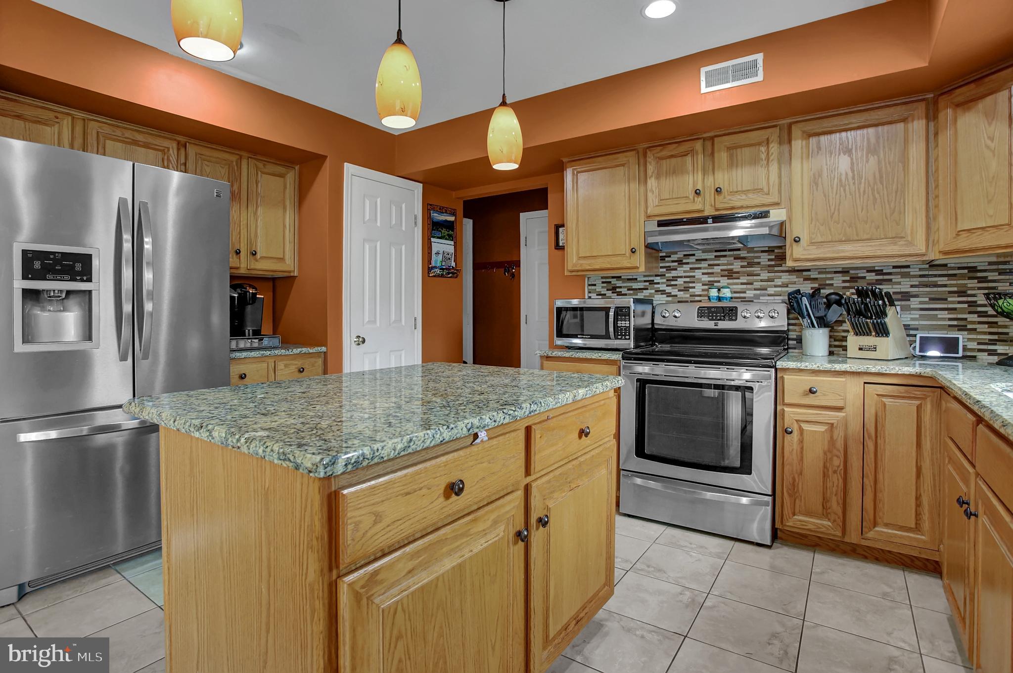 3519 Kickapoo Drive Reading, PA 19608 - Photo 20 of 39 Kitchen