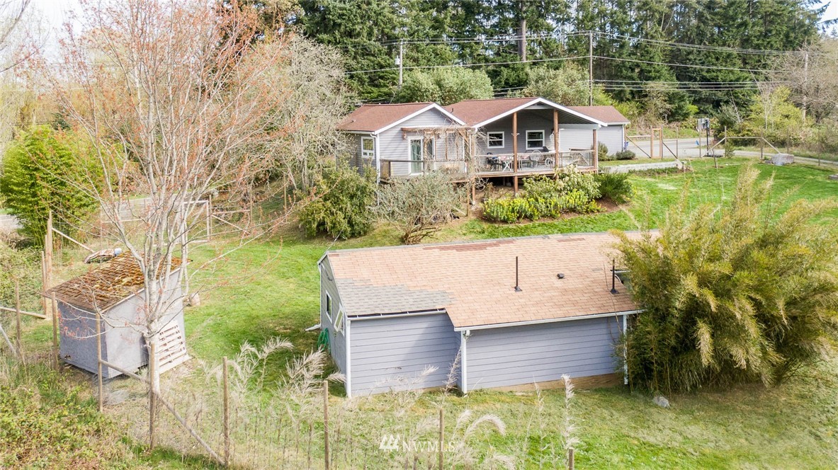 9709 Southwest Cemetery Road Vashon, WA 98070 - Photo 21 of 26 Gallery Image 21