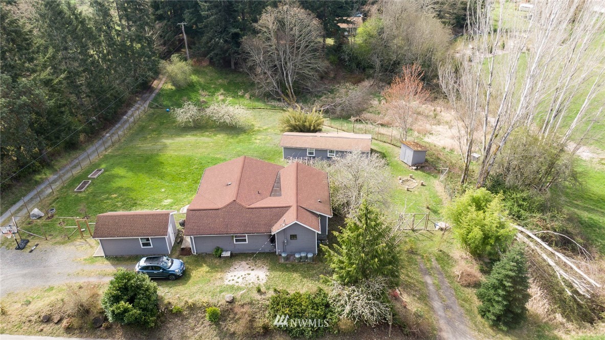 9709 Southwest Cemetery Road Vashon, WA 98070 - Photo 22 of 26 Gallery Image 22