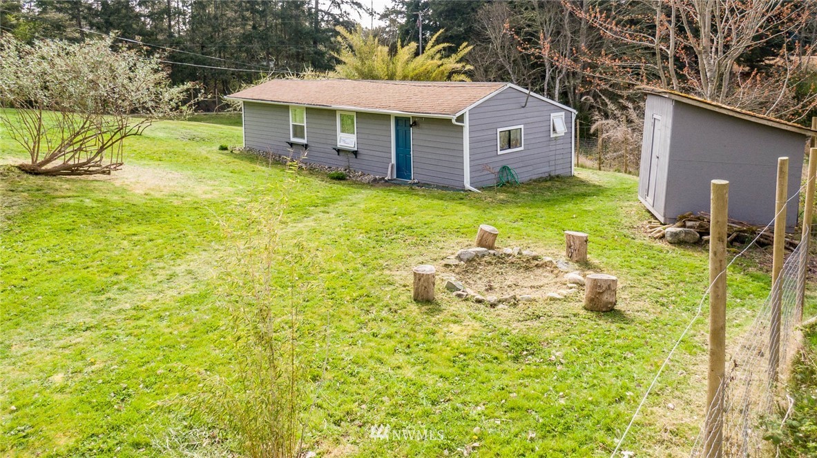 9709 Southwest Cemetery Road Vashon, WA 98070 - Photo 23 of 26 Gallery Image 23