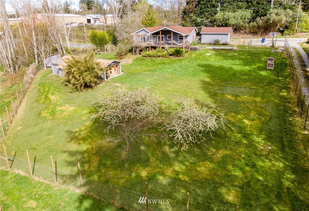 9709 Southwest Cemetery Road Vashon, WA 98070 - Photo 25 of 26 Gallery Image 25