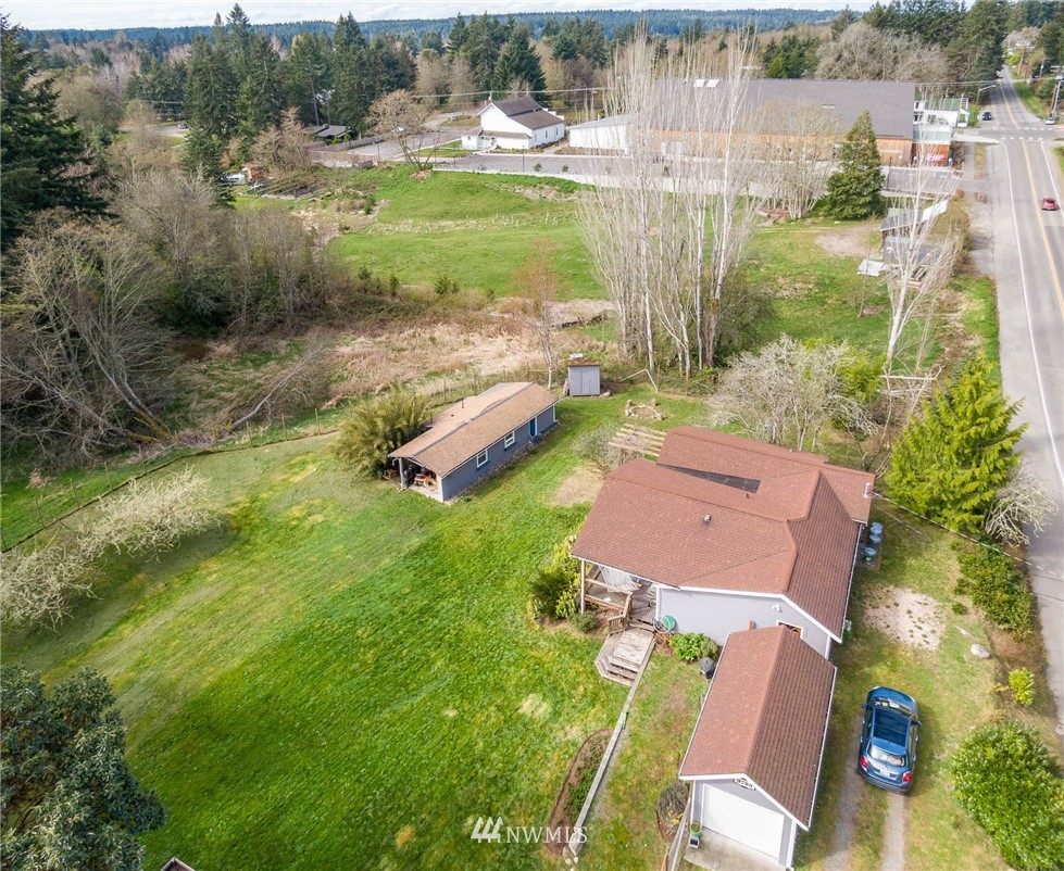 9709 Southwest Cemetery Road Vashon, WA 98070 - Photo 5 of 26 Gallery Image 5