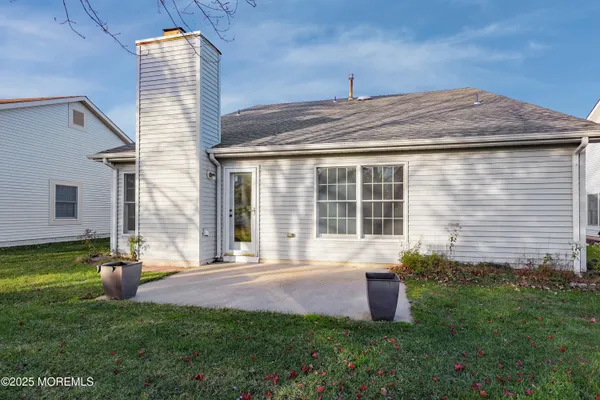 $405,000 | 1665 Goldspire Road, Toms River, NJ 08755